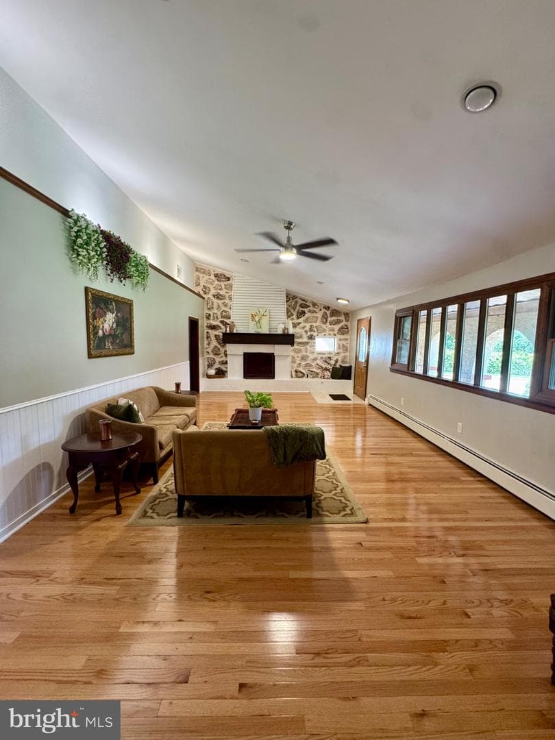 454 Dunksferry Road photo 24