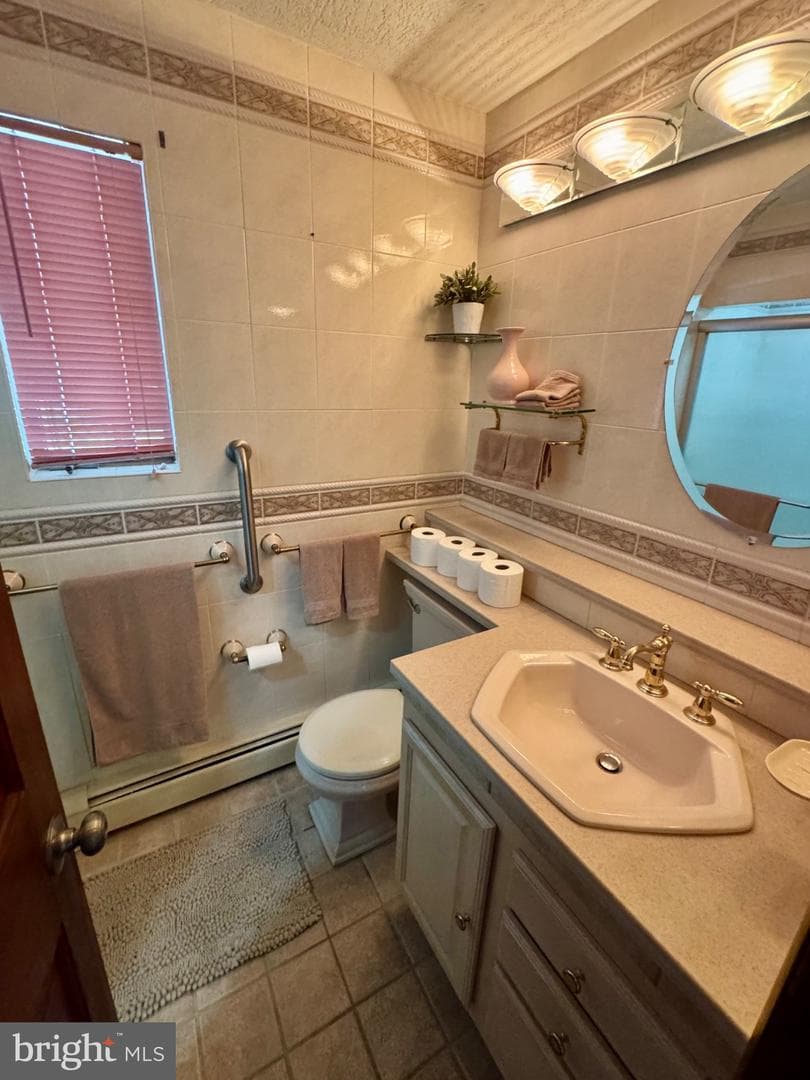 454 Dunksferry Road photo 38