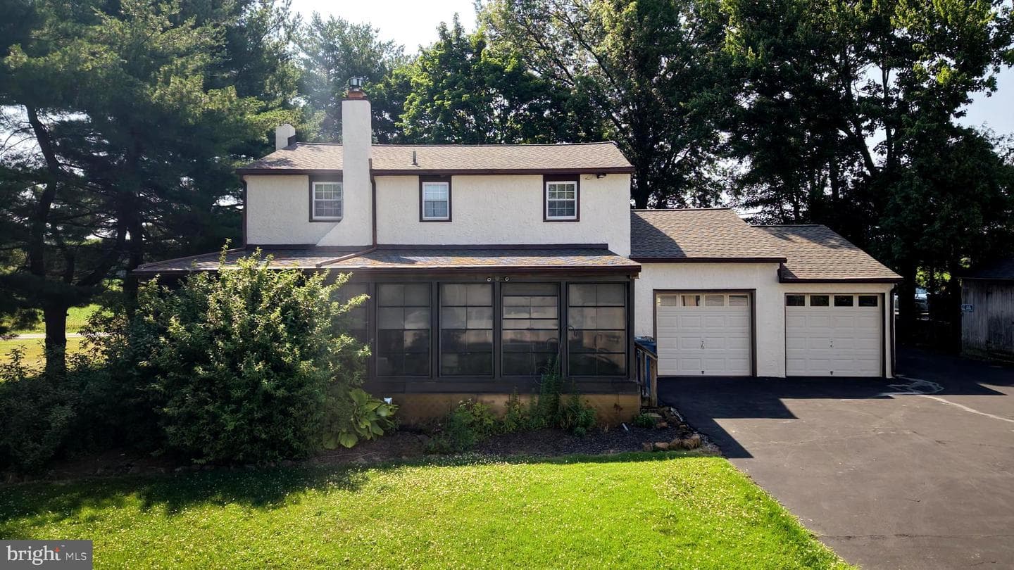571 Township Line Road photo 39