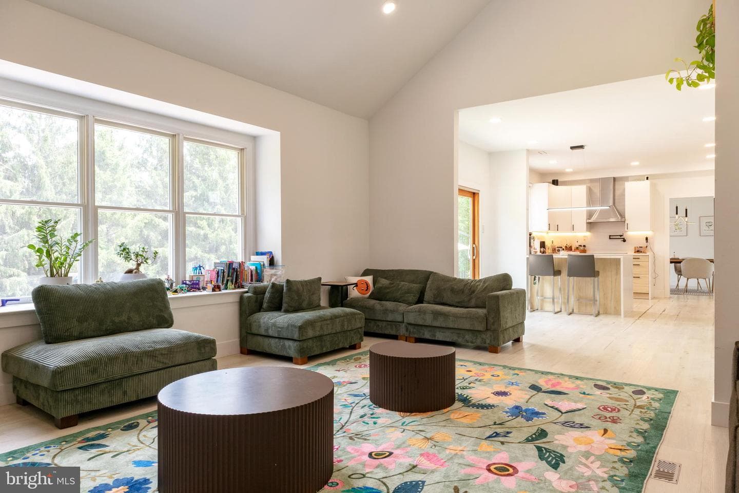 2059 Dawn Lane photo 25