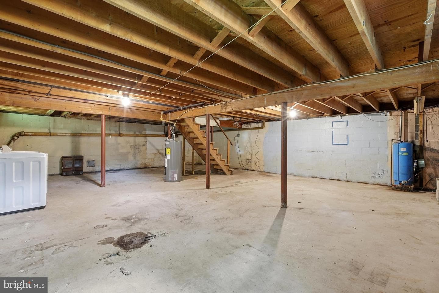 42 Springs Drive photo 32