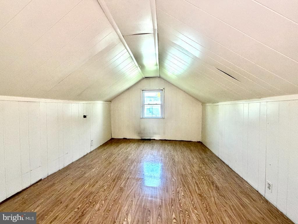 1005 Third Avenue photo 17