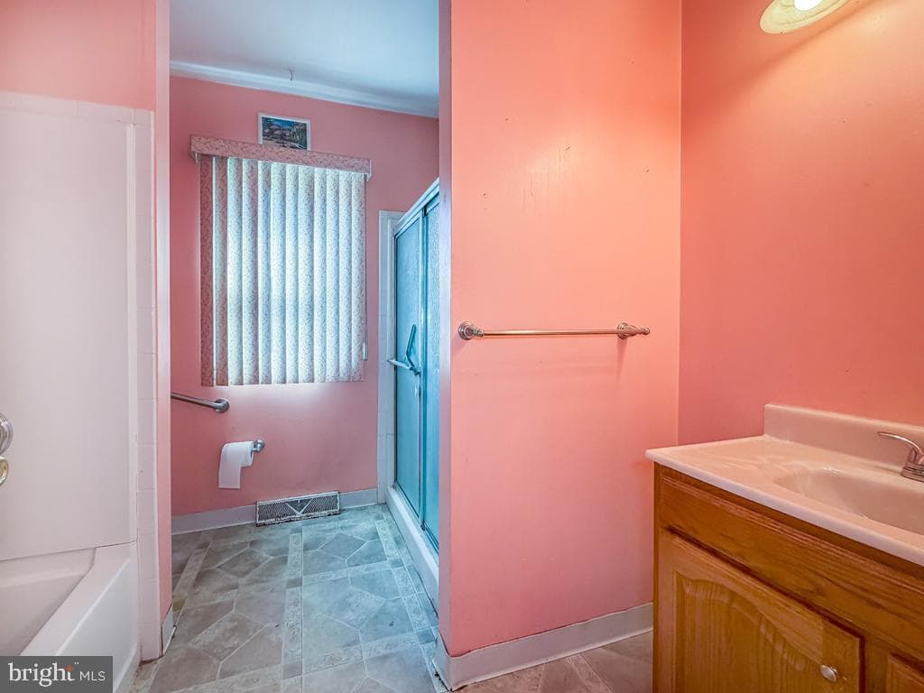 1005 Third Avenue photo 20