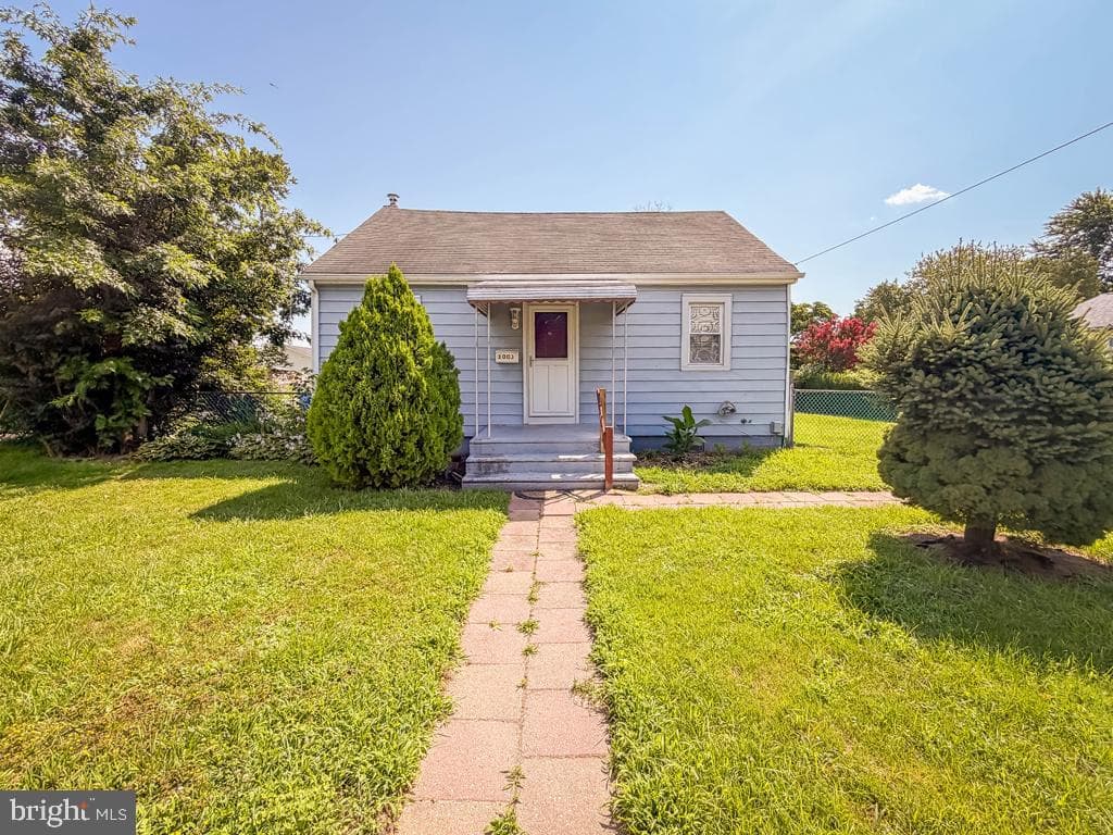 1005 Third Avenue photo 3