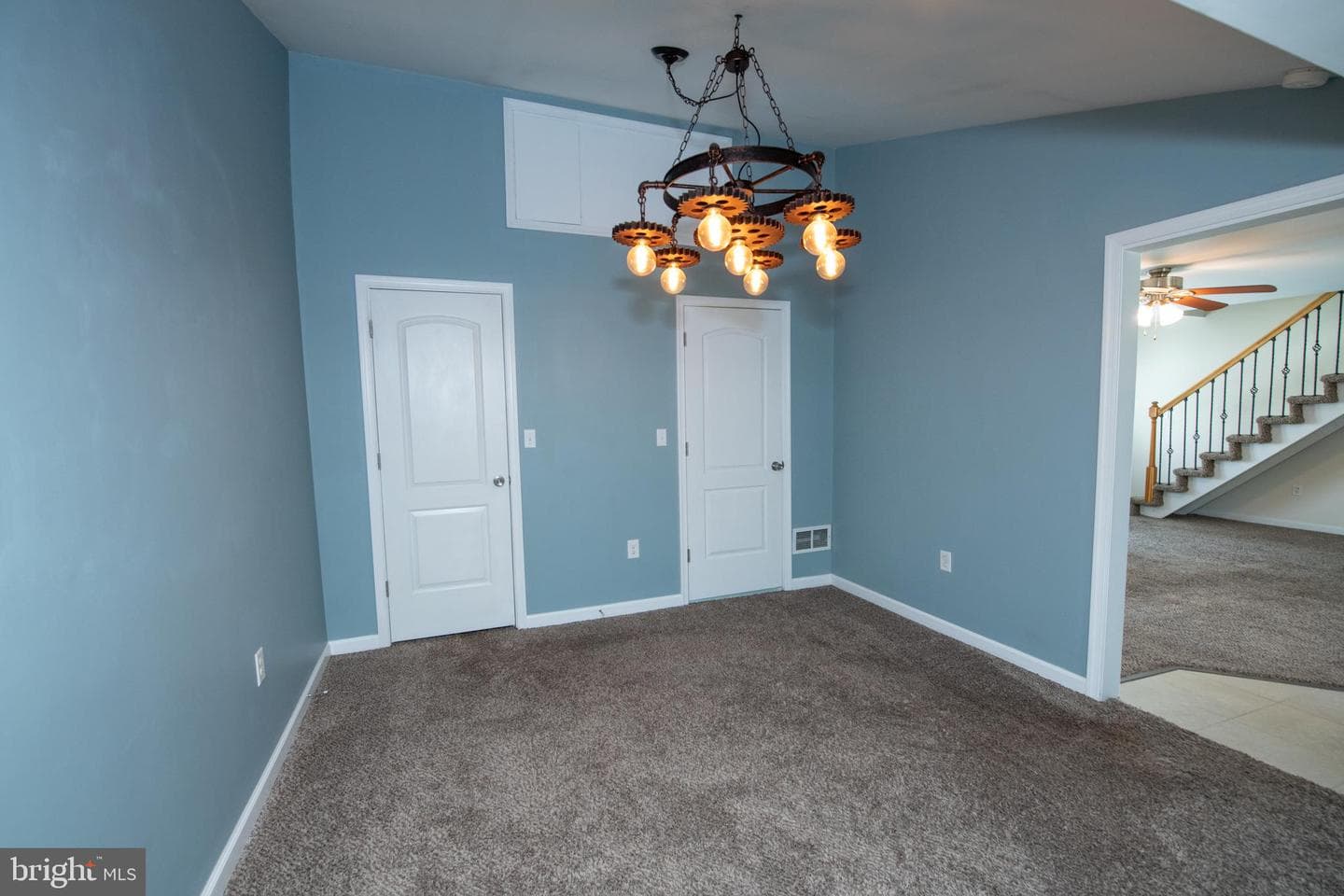 31 Roundwood Lane photo 15
