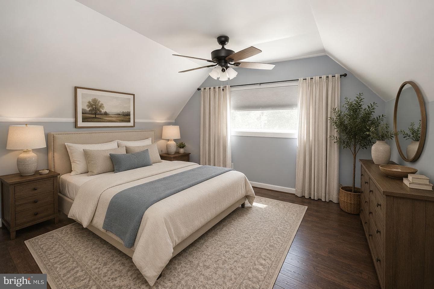 31 Roundwood Lane photo 33
