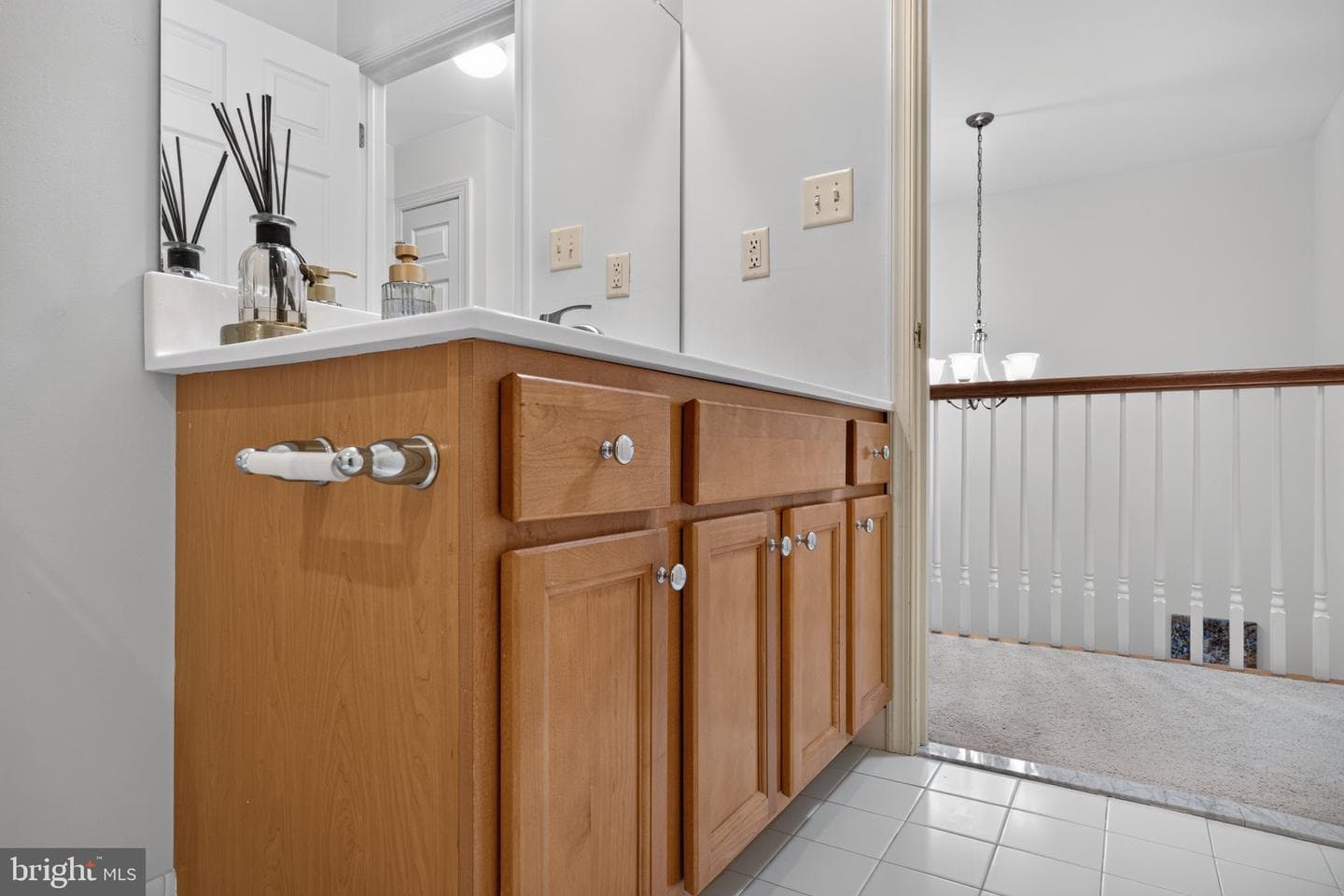 417 Oxford Lane photo 28