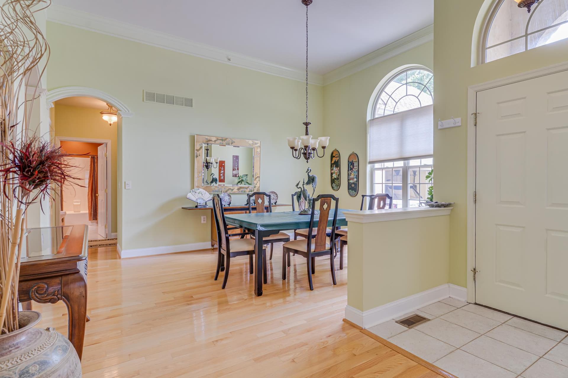 1010 Monroe Drive photo 9