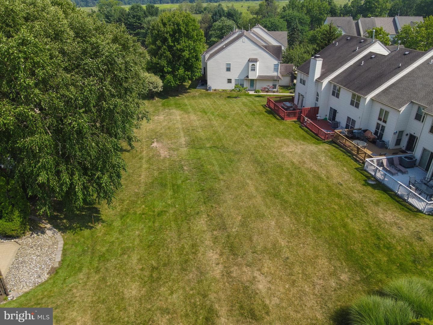 104 Suffield Court photo 13