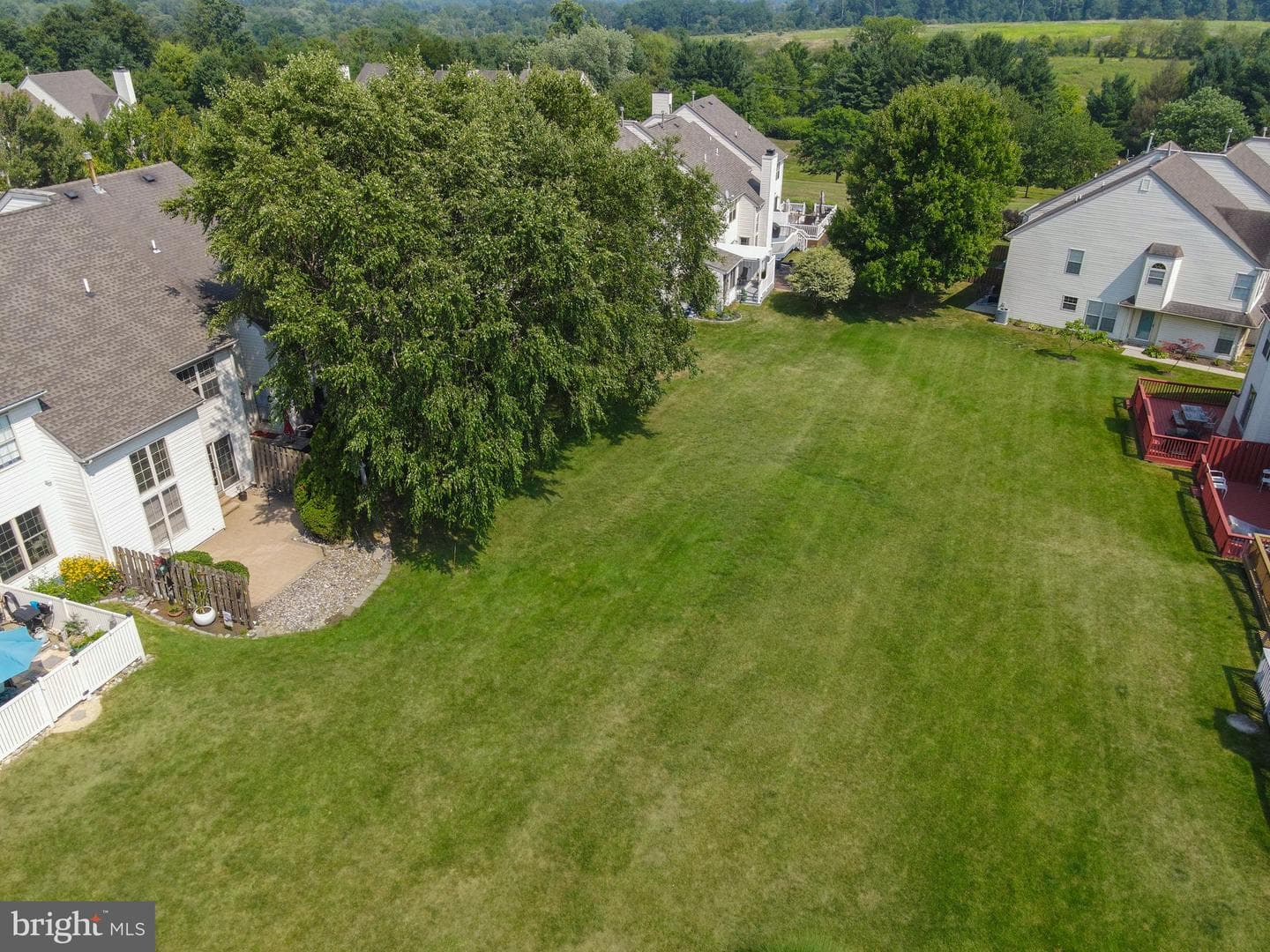 104 Suffield Court photo 14