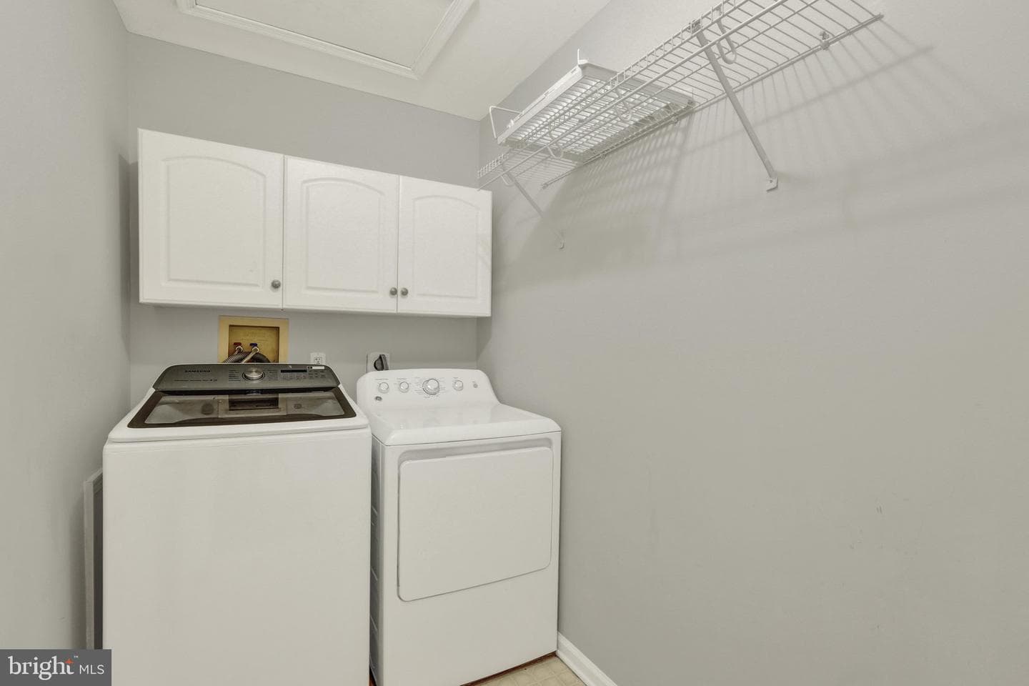 104 Suffield Court photo 46