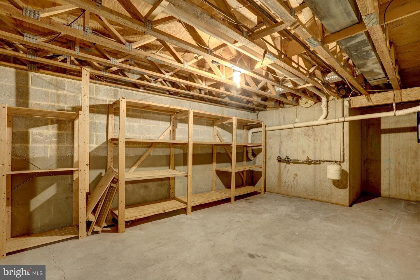 104 Suffield Court photo 48