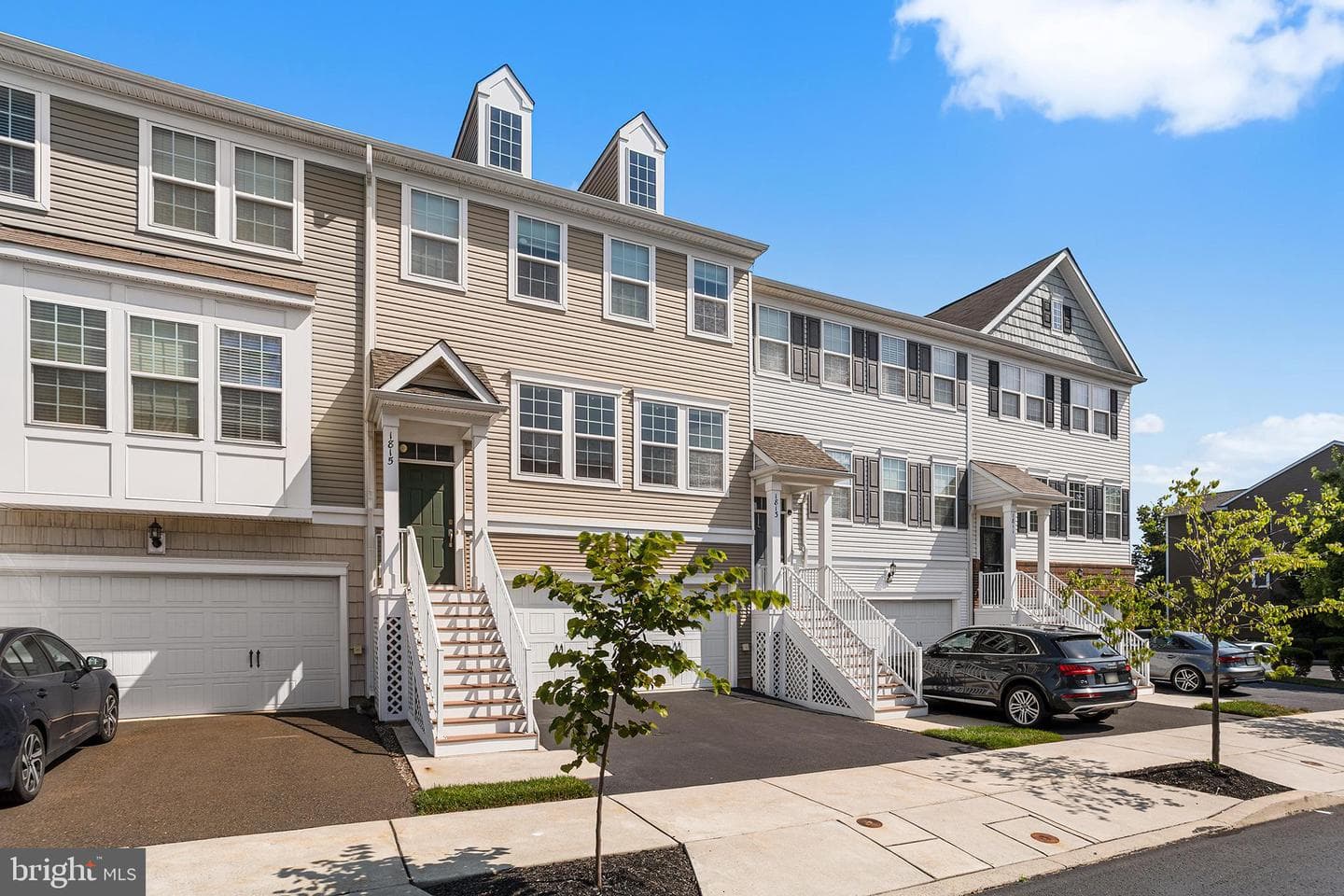 1815 Pinnacle Drive photo 3