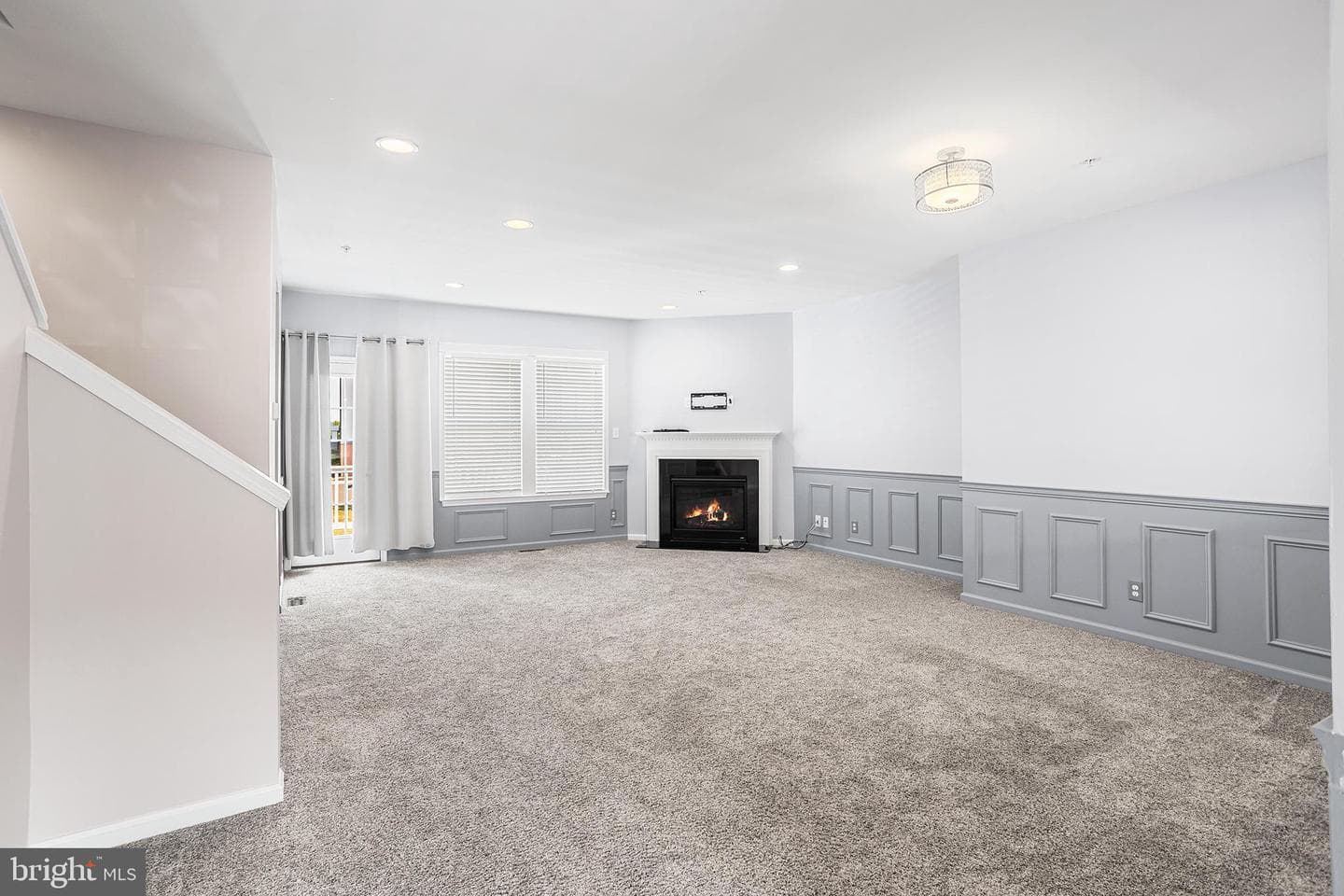 1815 Pinnacle Drive photo 4
