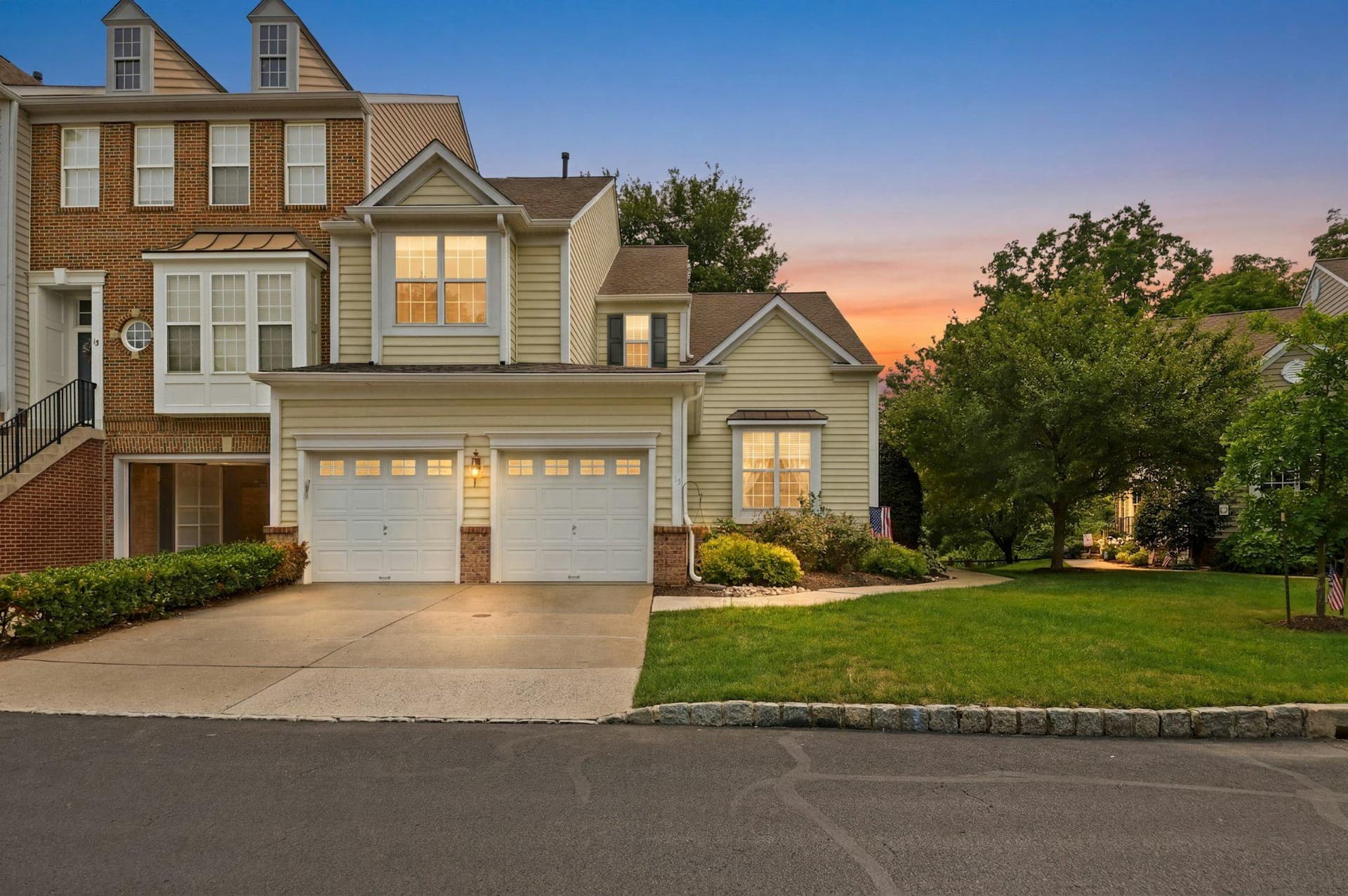 15 Avalon Court photo 1