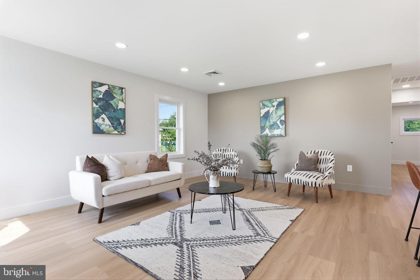 177 Pinewood Drive photo 4