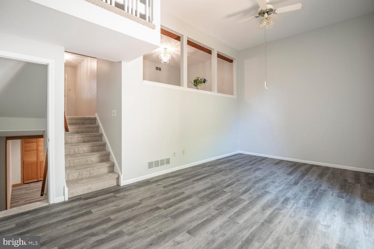 226 Inverness Circle photo 18