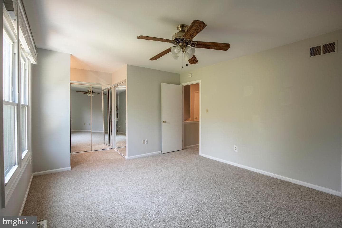 226 Inverness Circle photo 24