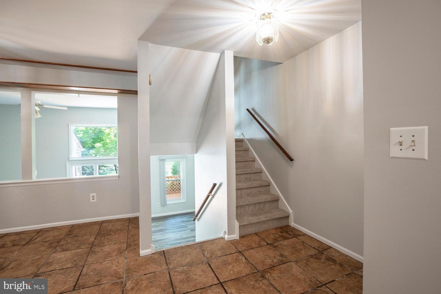 226 Inverness Circle photo 7