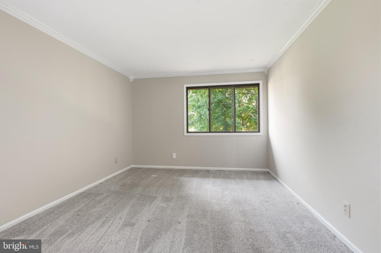 144 Golf Club Drive photo 16