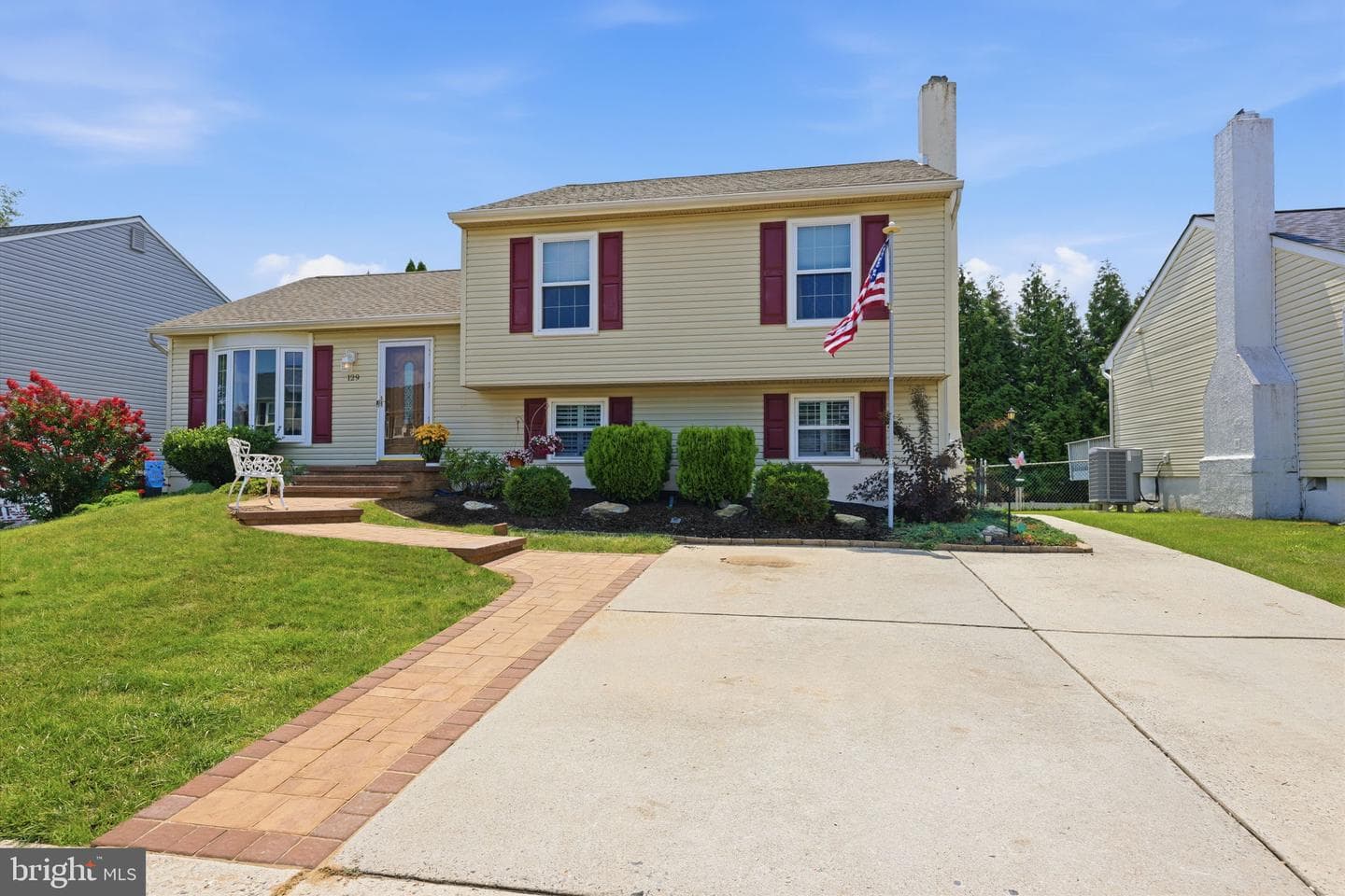 129 Independence Drive photo 41