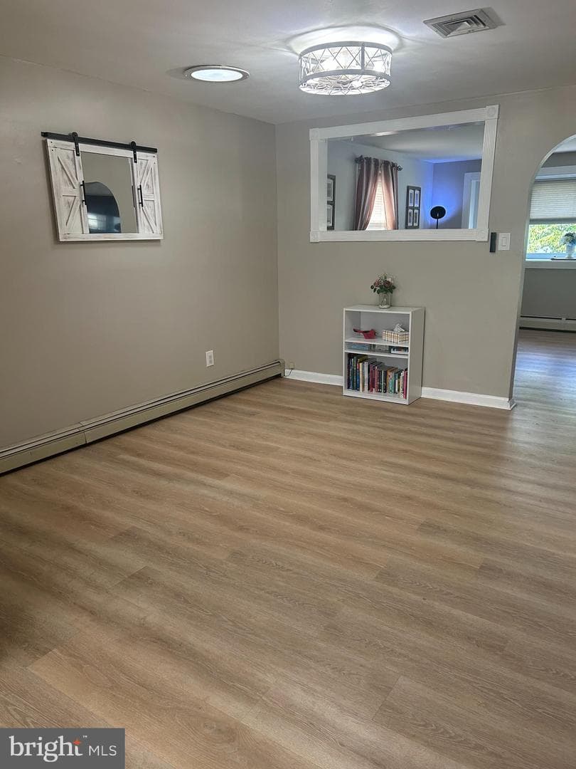 31 Mapleview Drive photo 4