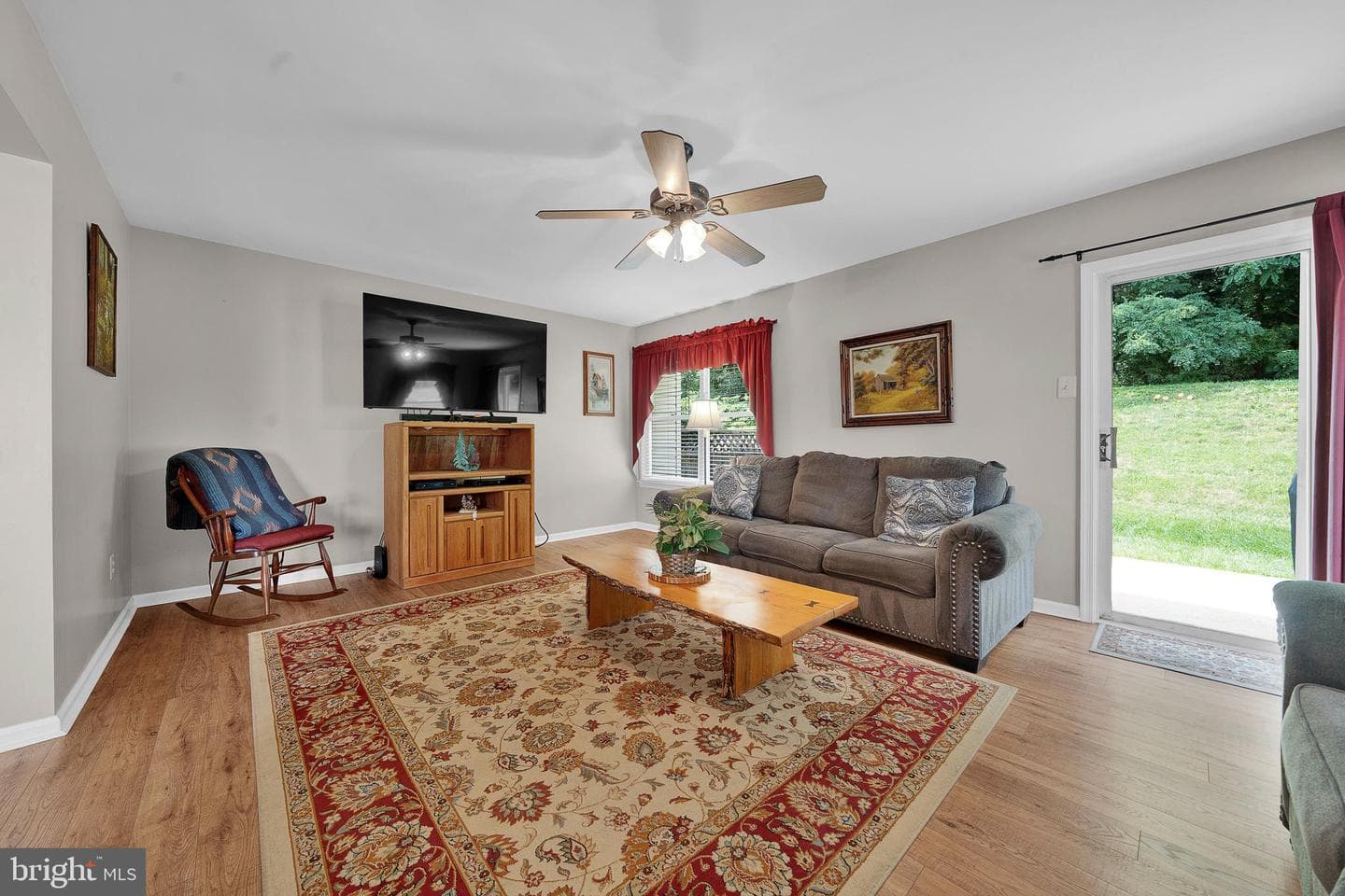 4582 Louise Saint Claire Drive photo 14