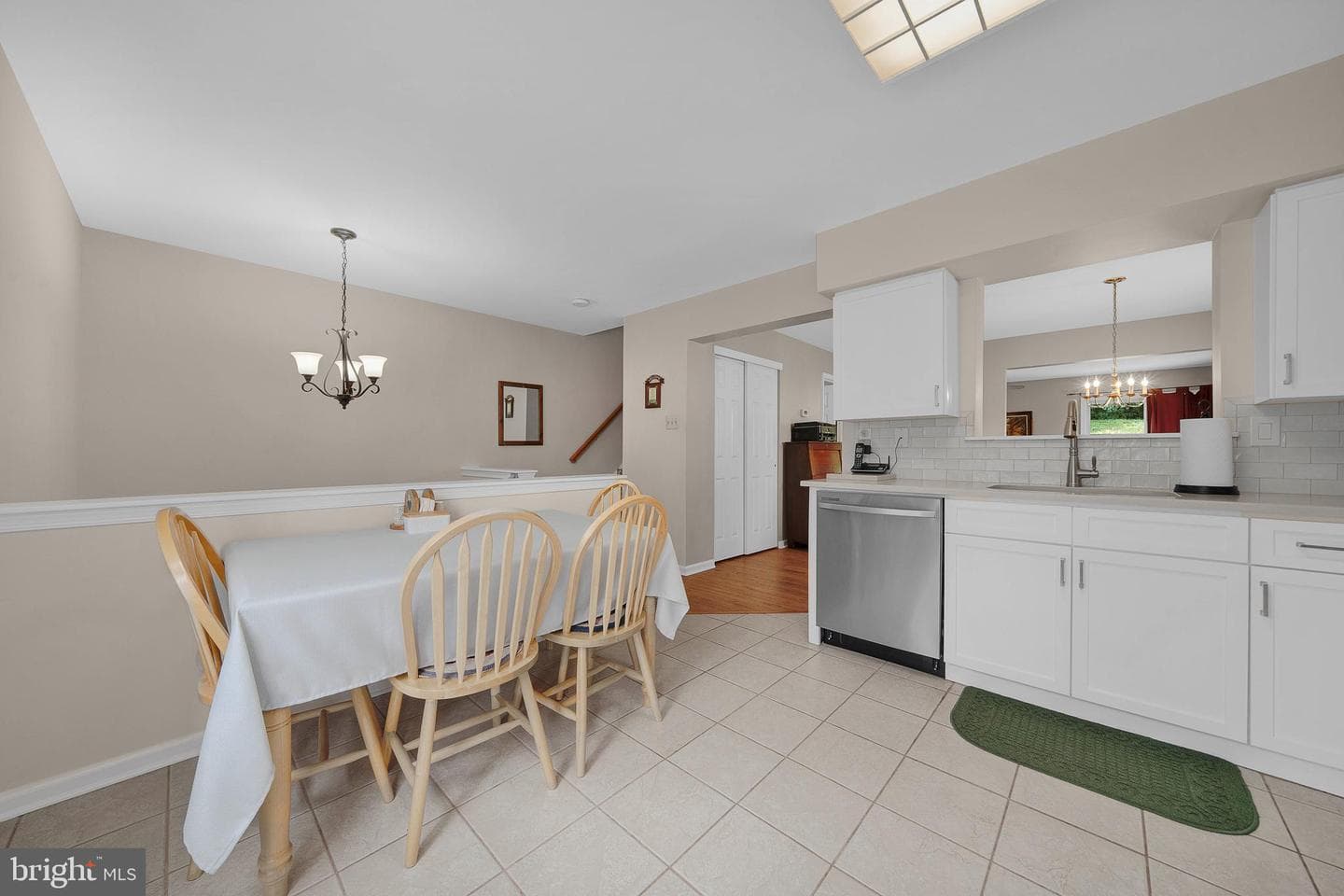 4582 Louise Saint Claire Drive photo 6