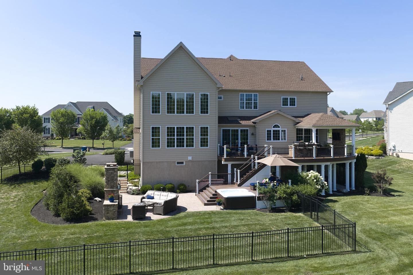 3829 Parkside Drive photo 32