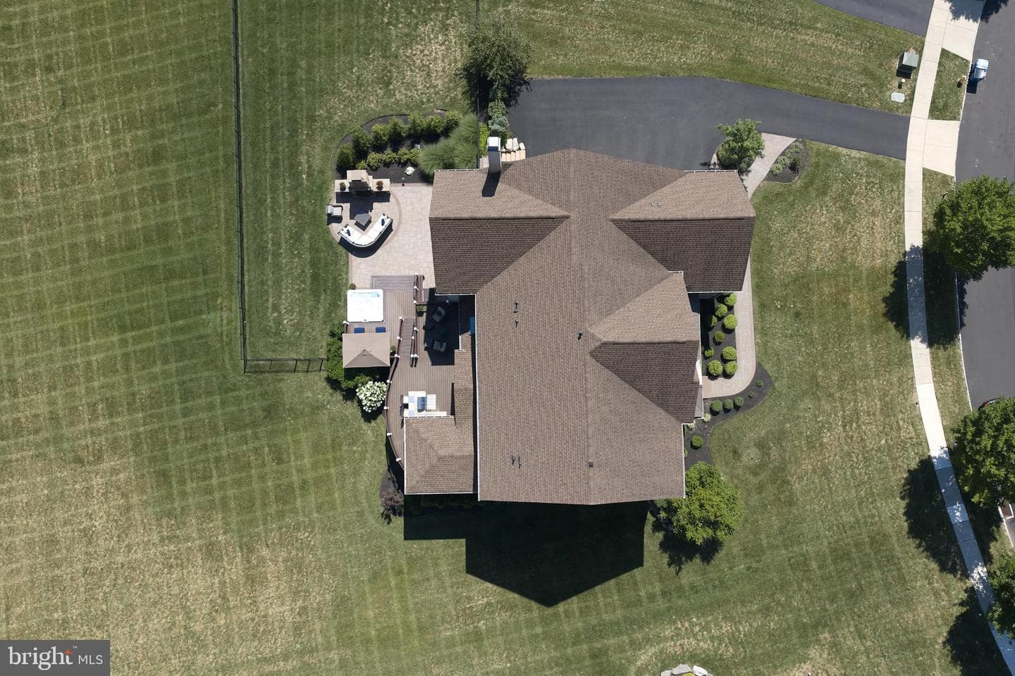 3829 Parkside Drive photo 48