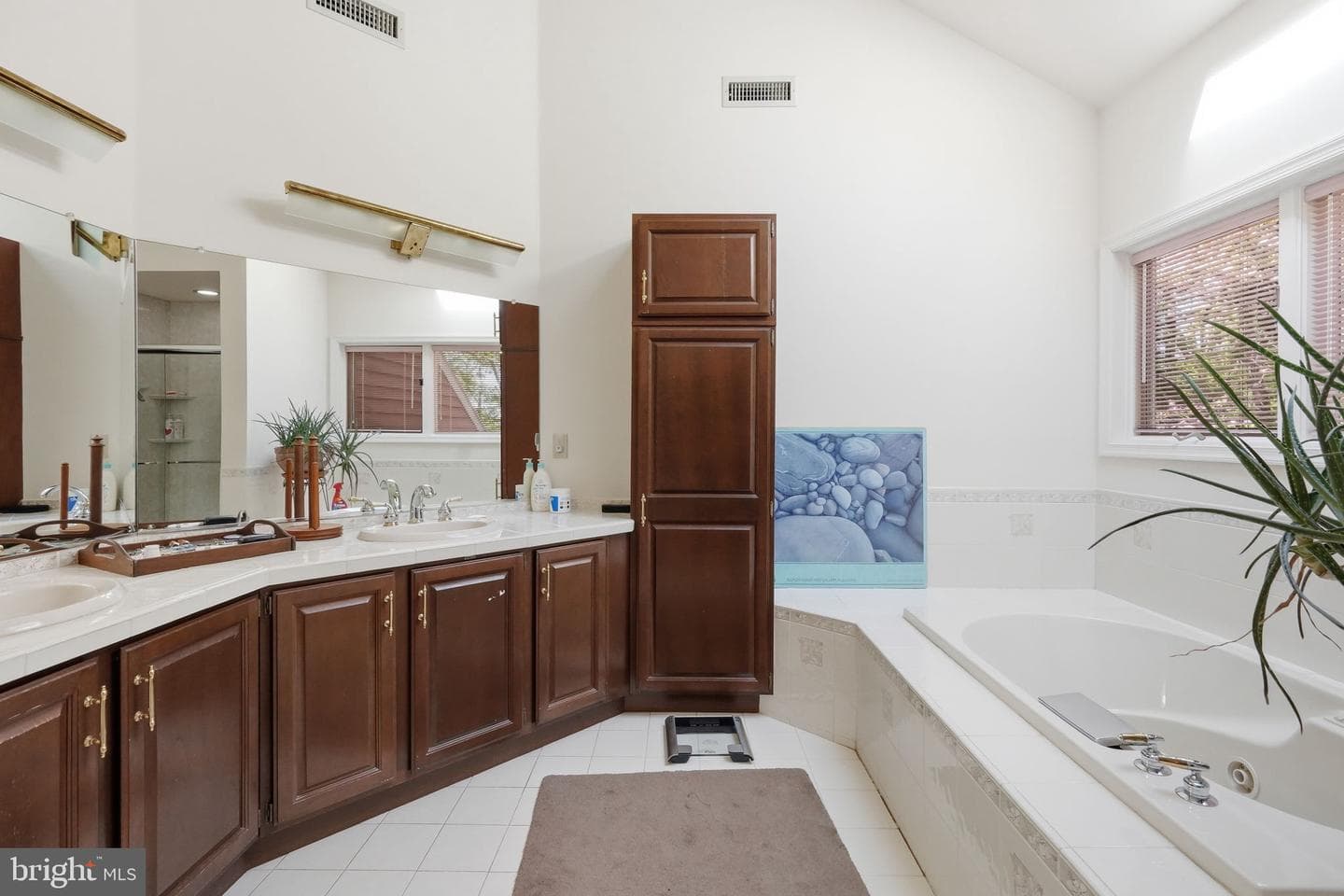 1 Turnberry Way photo 27
