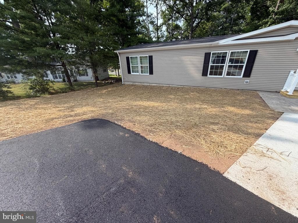 9 Hillside Drive photo 3