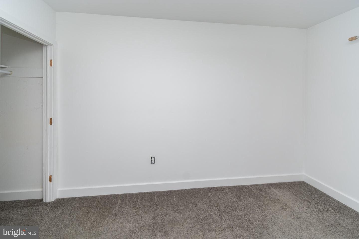 106 Providence Avenue photo 29