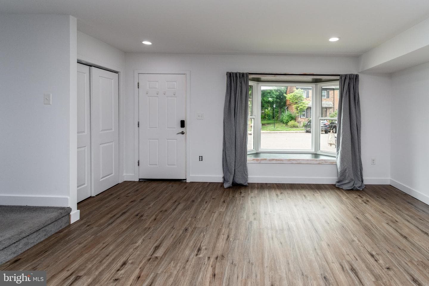 106 Providence Avenue photo 5