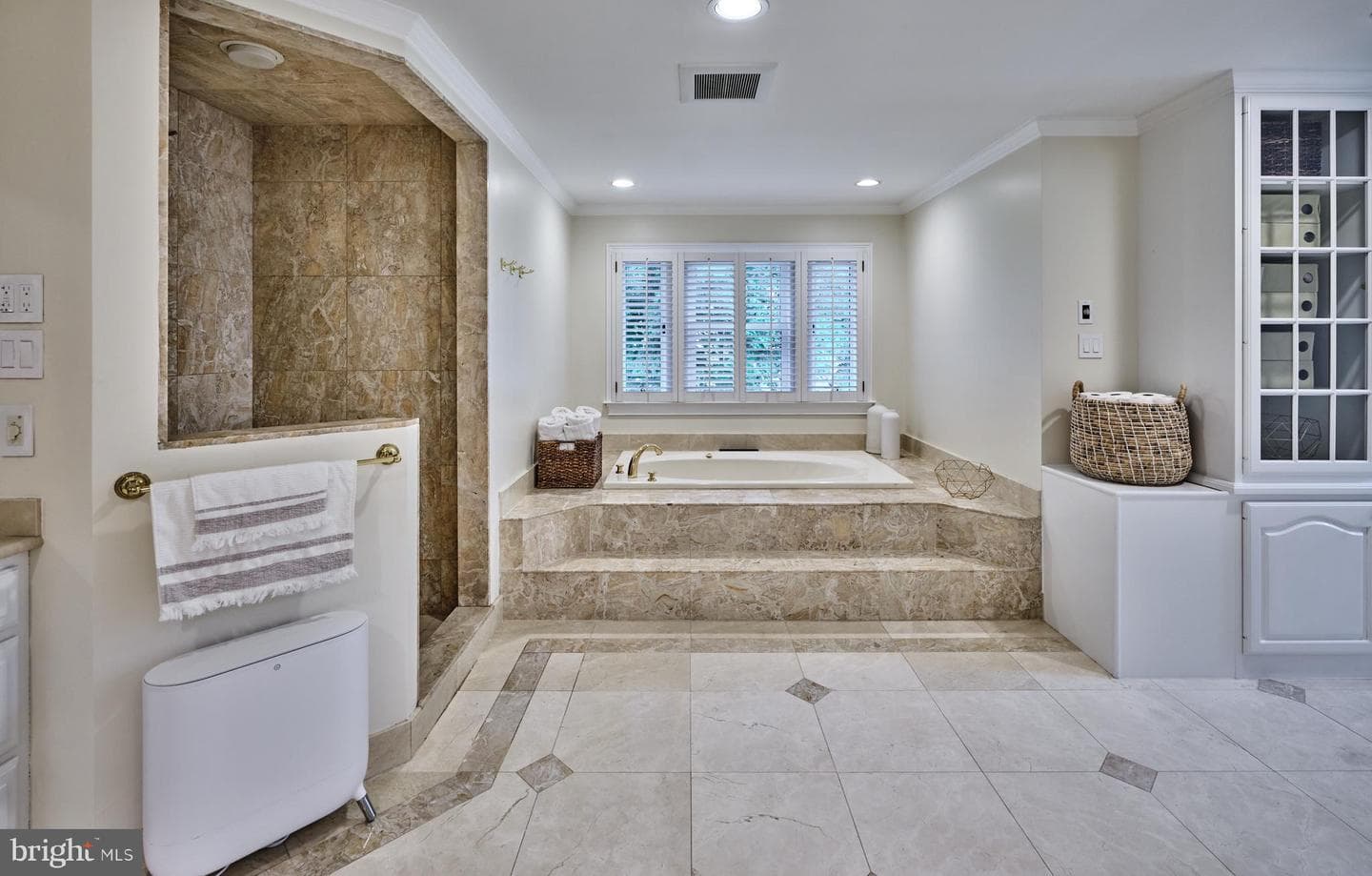 36 Timber Knoll Drive photo 27