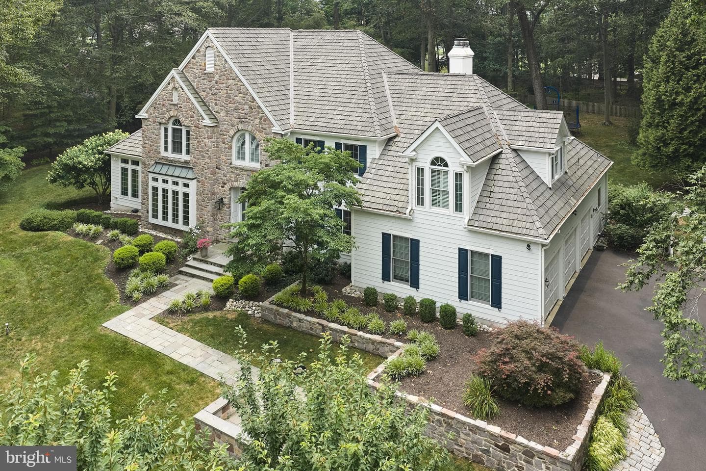 36 Timber Knoll Drive photo 40
