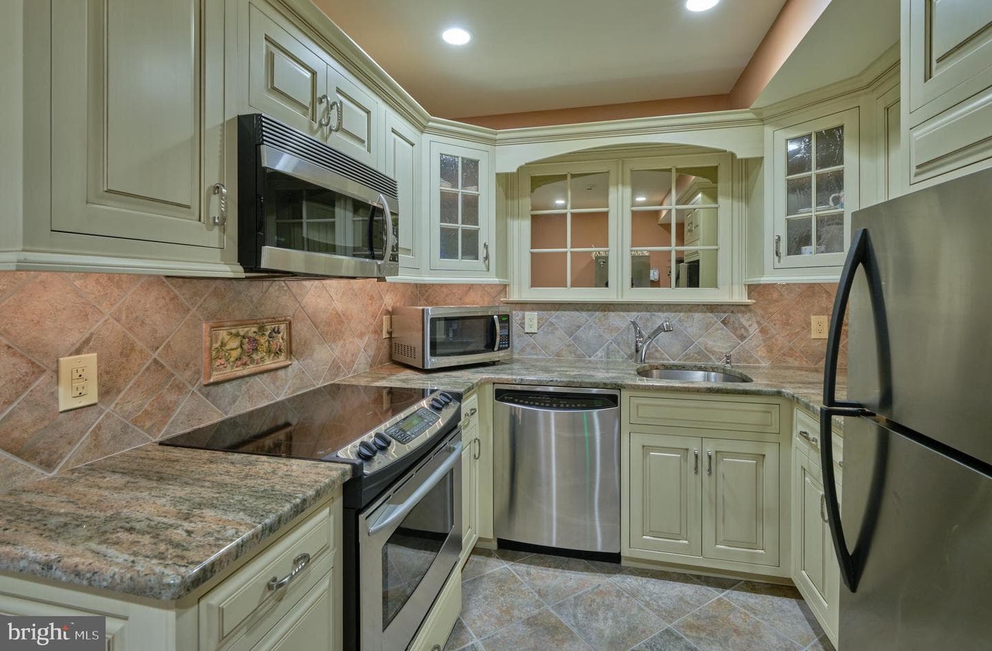 6020 Atkinson Road photo 53