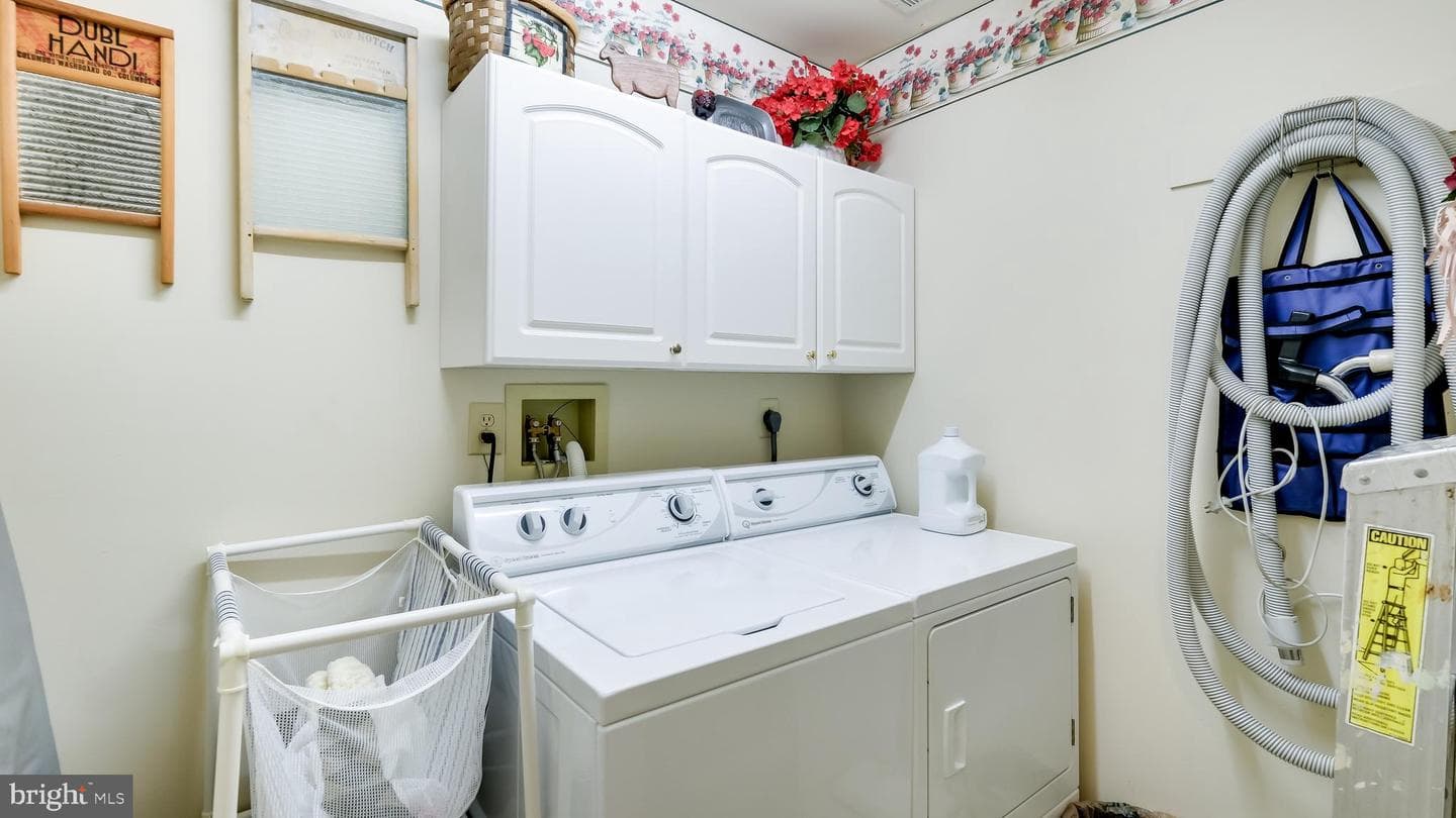 10 Aurora Court photo 32