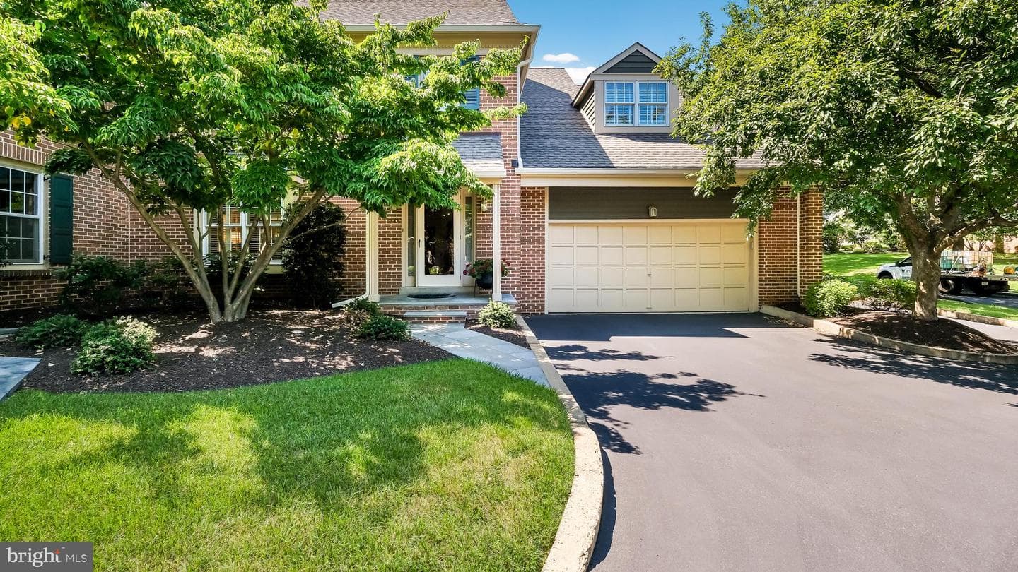 10 Aurora Court photo 46