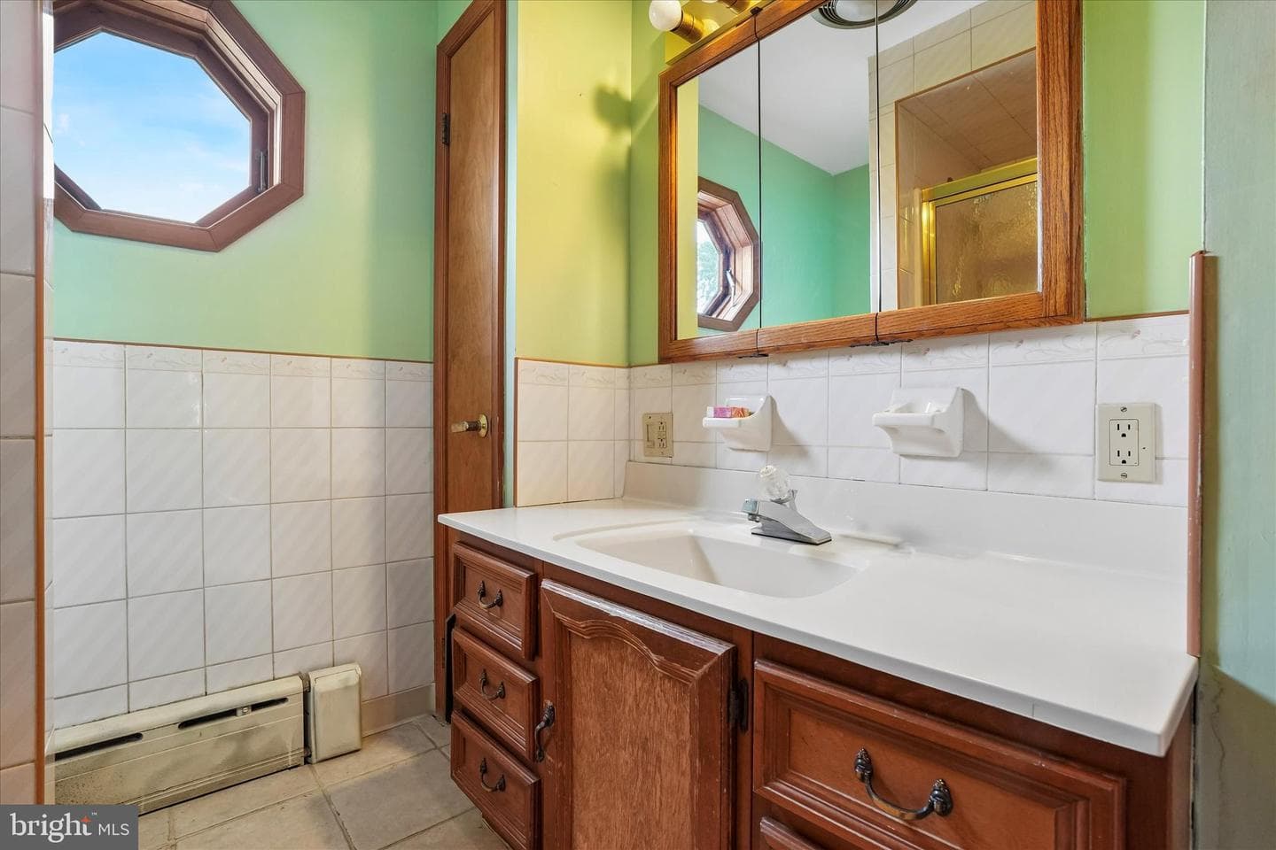 1049 Richardson Avenue photo 30