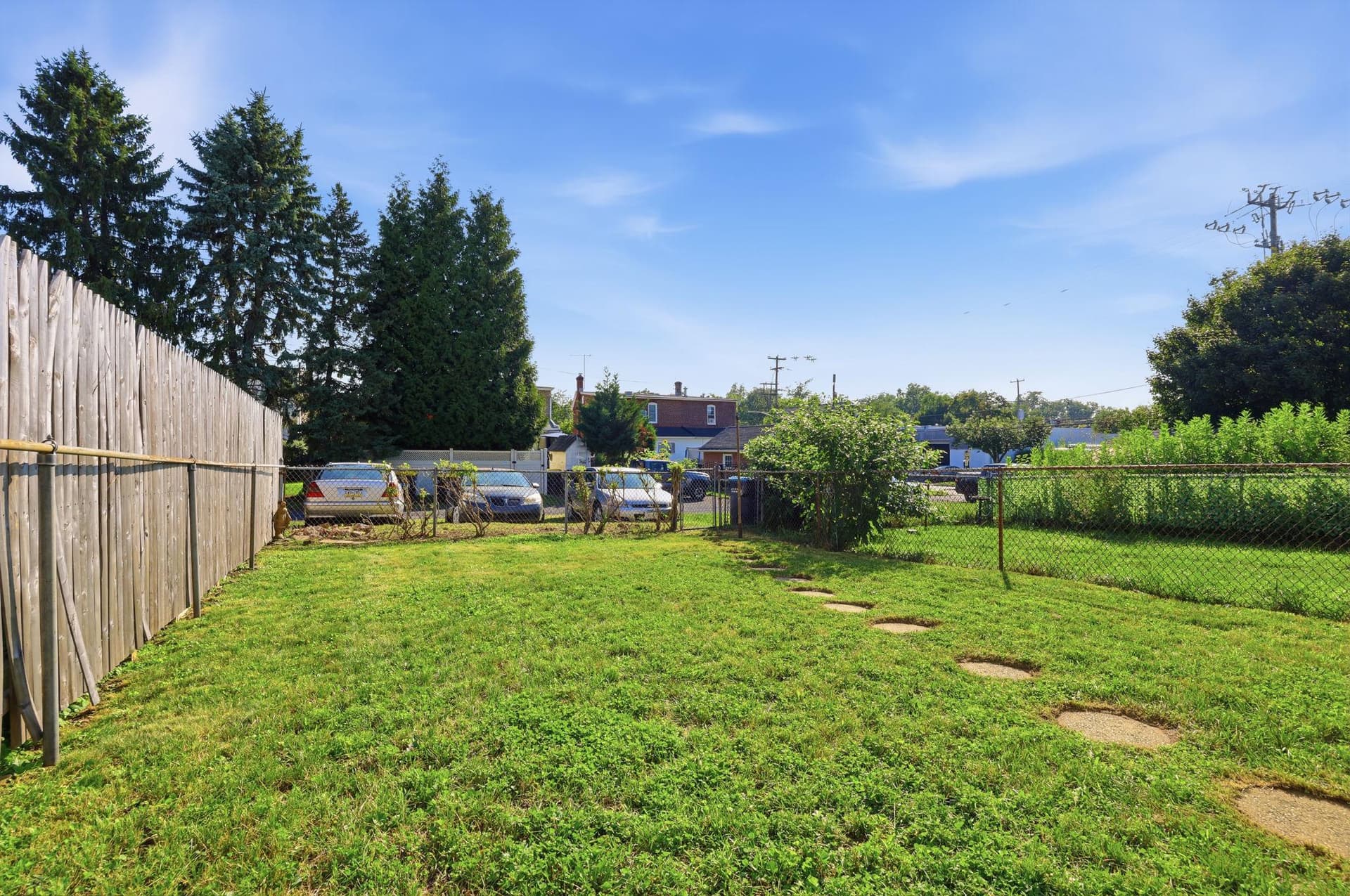 214 Shewell Avenue photo 18