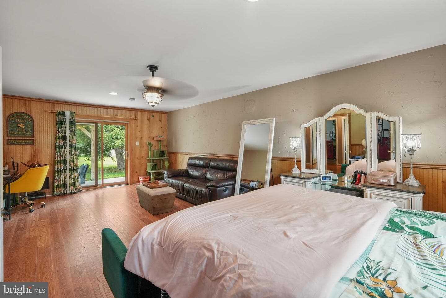 56 Falcon Drive photo 24