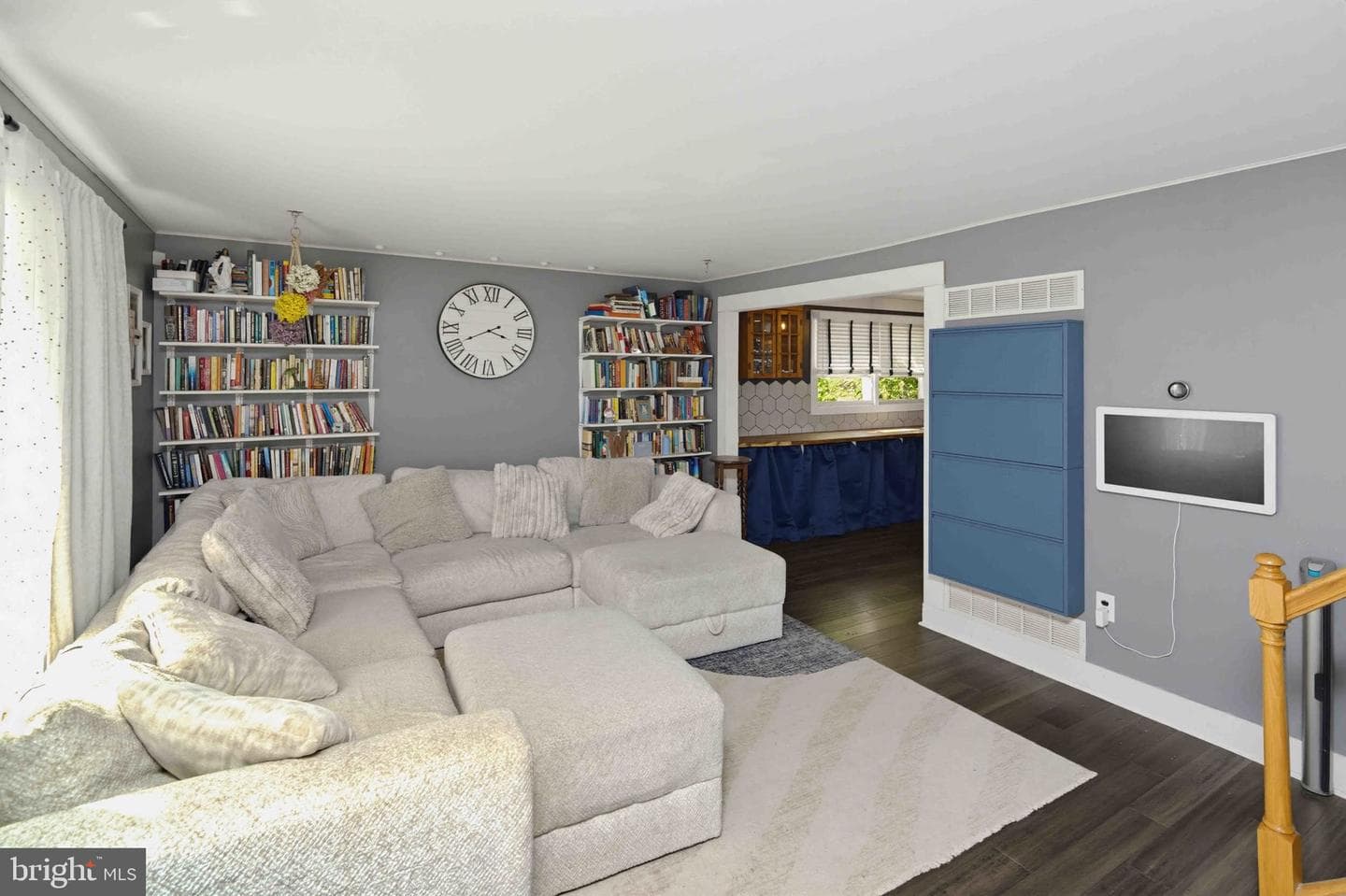 550 Gables Court photo 5