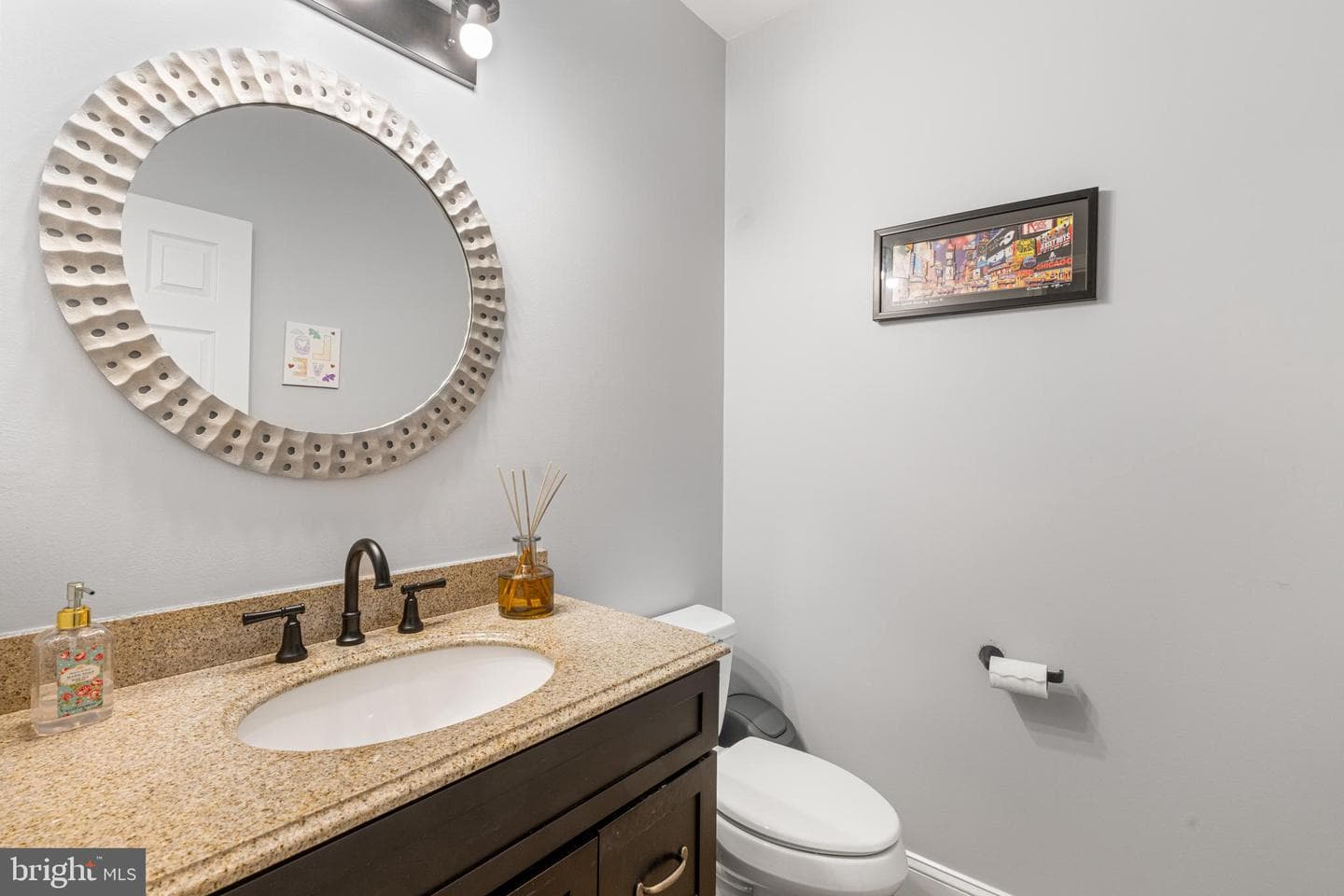 610 Valley Stream Circle photo 12