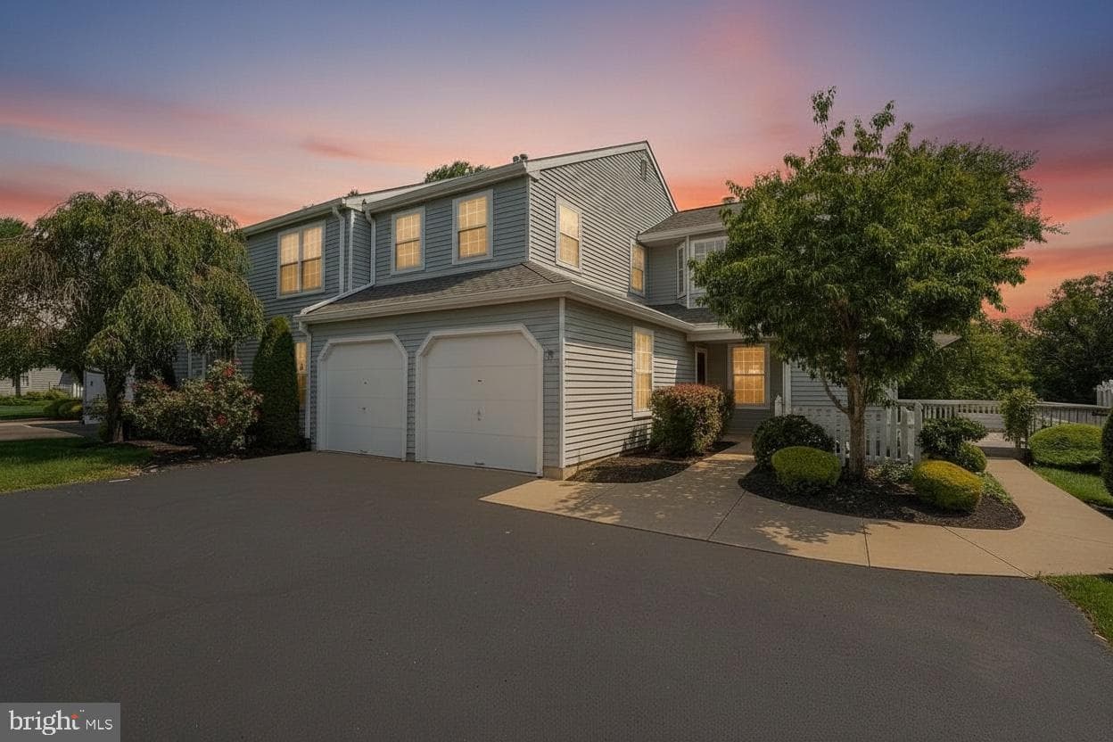 669 Rose Hollow Drive photo 1