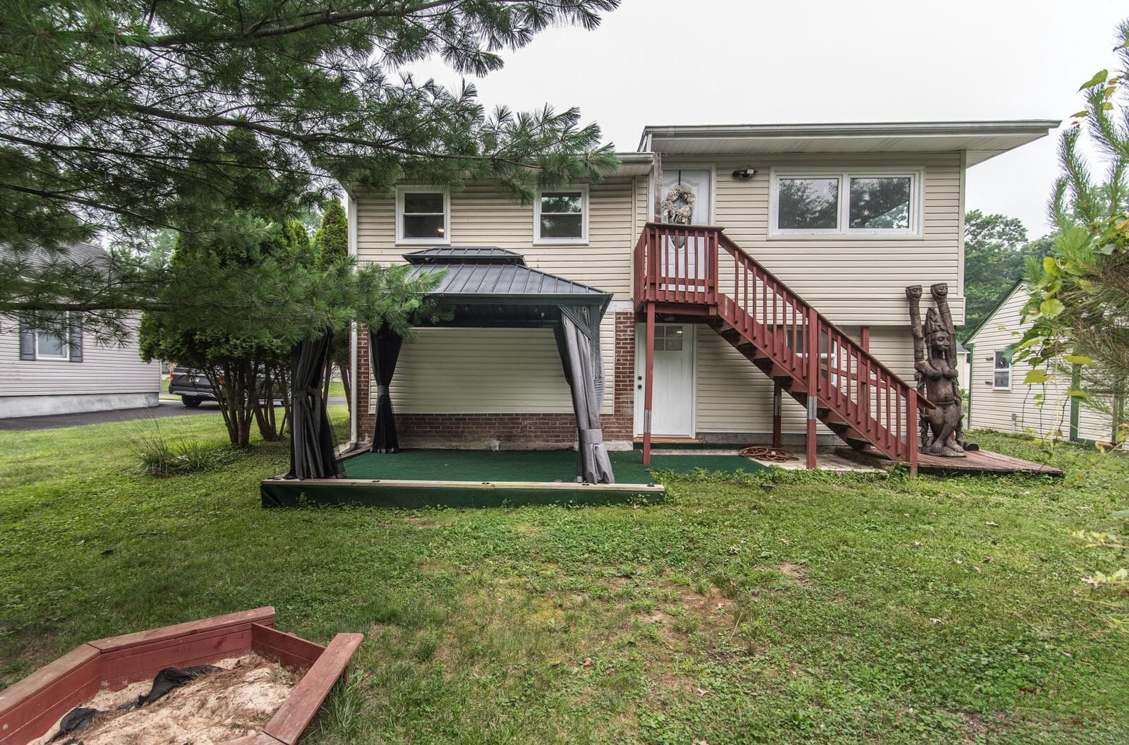 313 Wyoming Avenue photo 108
