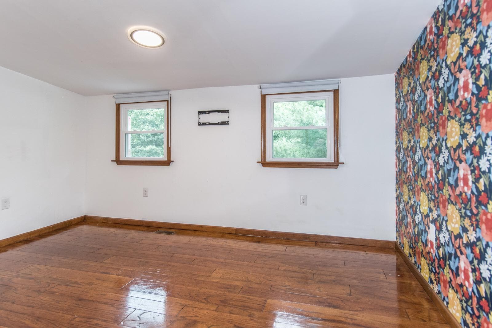 313 Wyoming Avenue photo 32