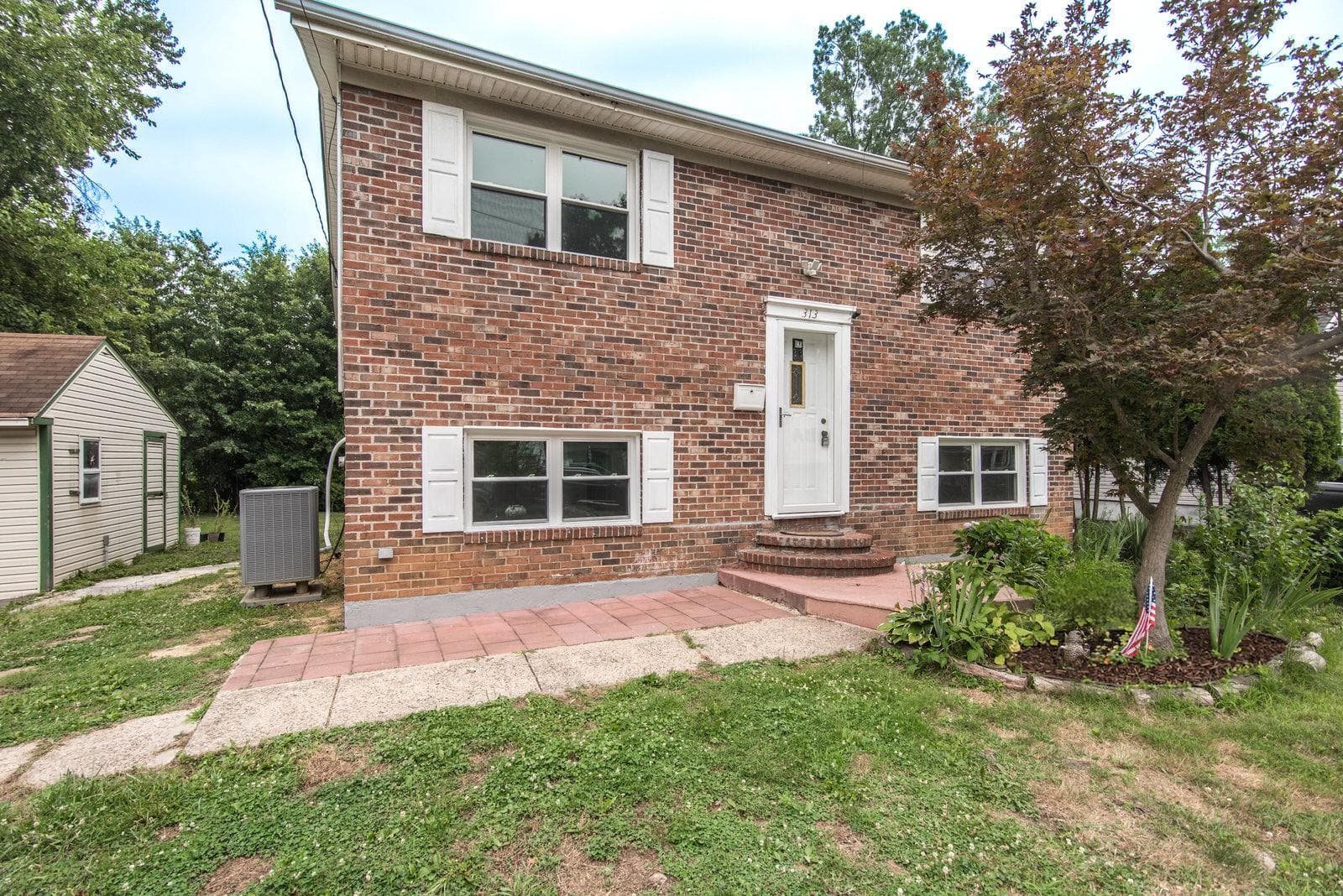 313 Wyoming Avenue photo 8