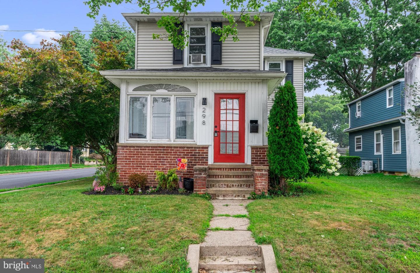 298 Harper Avenue photo 1