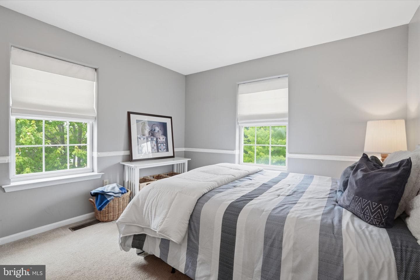 272 Hampshire Drive photo 20